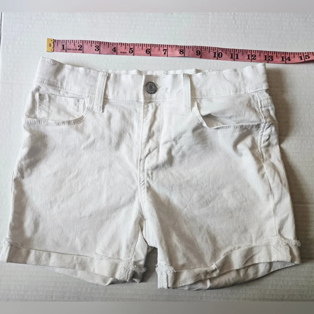 White Old Navy Rolled Hem Adjustable Waist‎ Shorts Size 12